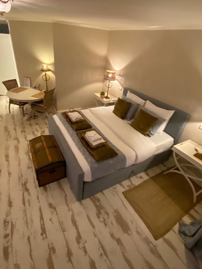 De Vijverkamer-----Prive Diner Op De Kamer Mogelijk!! Hoogeveen Dış mekan fotoğraf